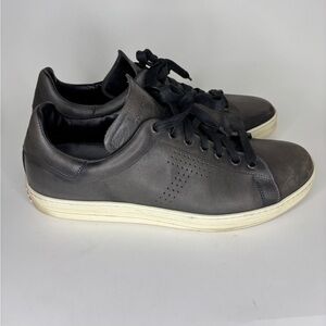 TOM FORD Low Top Gray Leather Sneaker  Lace Up Shoes Casual Men Size 10 Italy